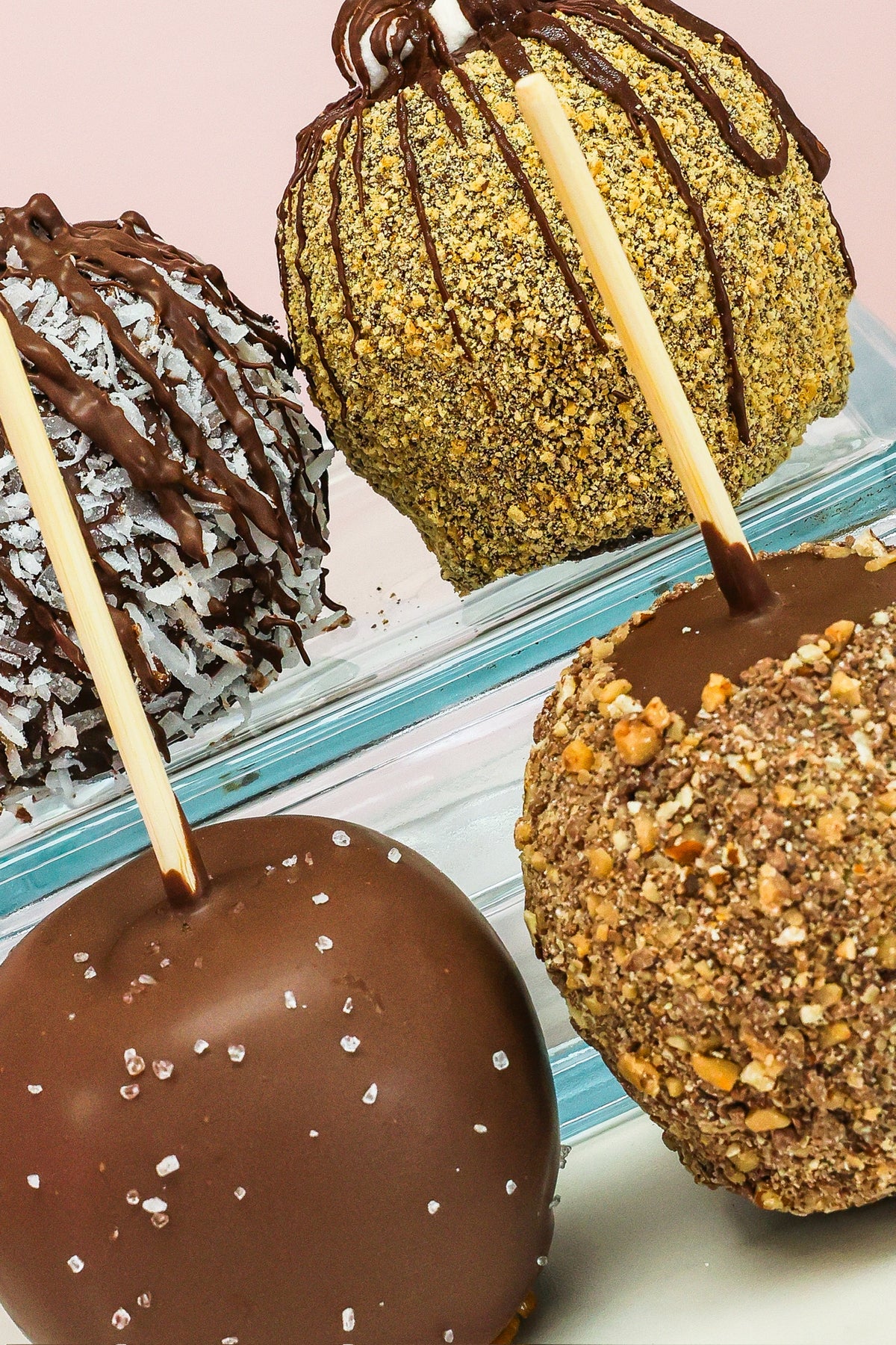 Milk Chocolate Caramel Apple Gift Box | Munchoes Gift Box