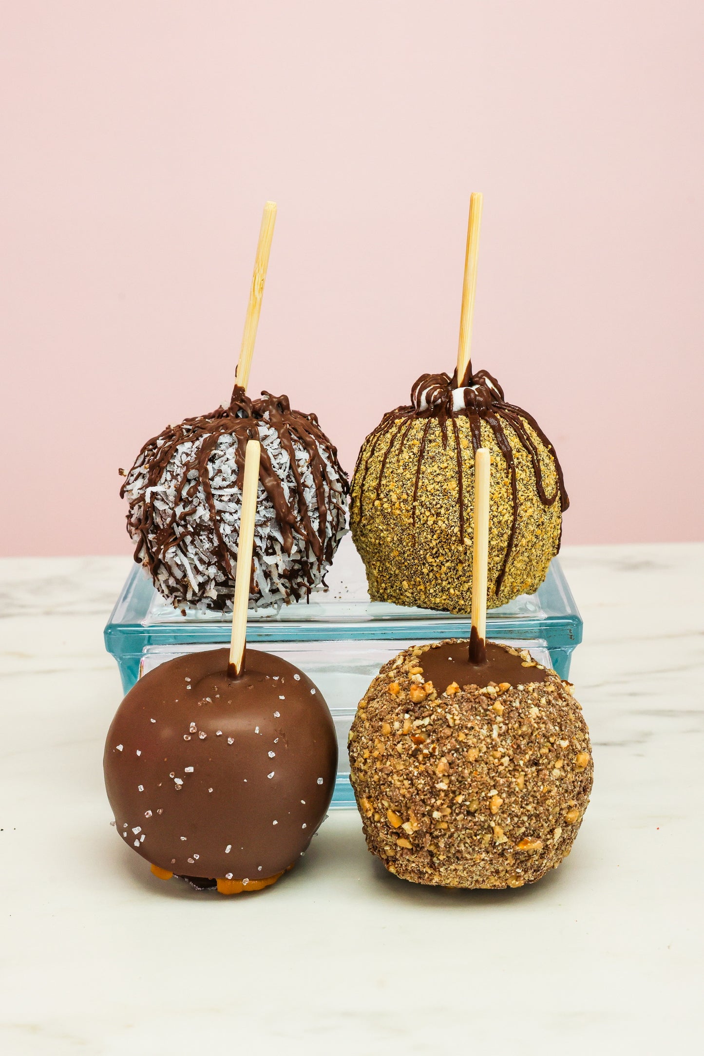Milk Chocolate Caramel Apple Gift Box | Munchoes Gift Box