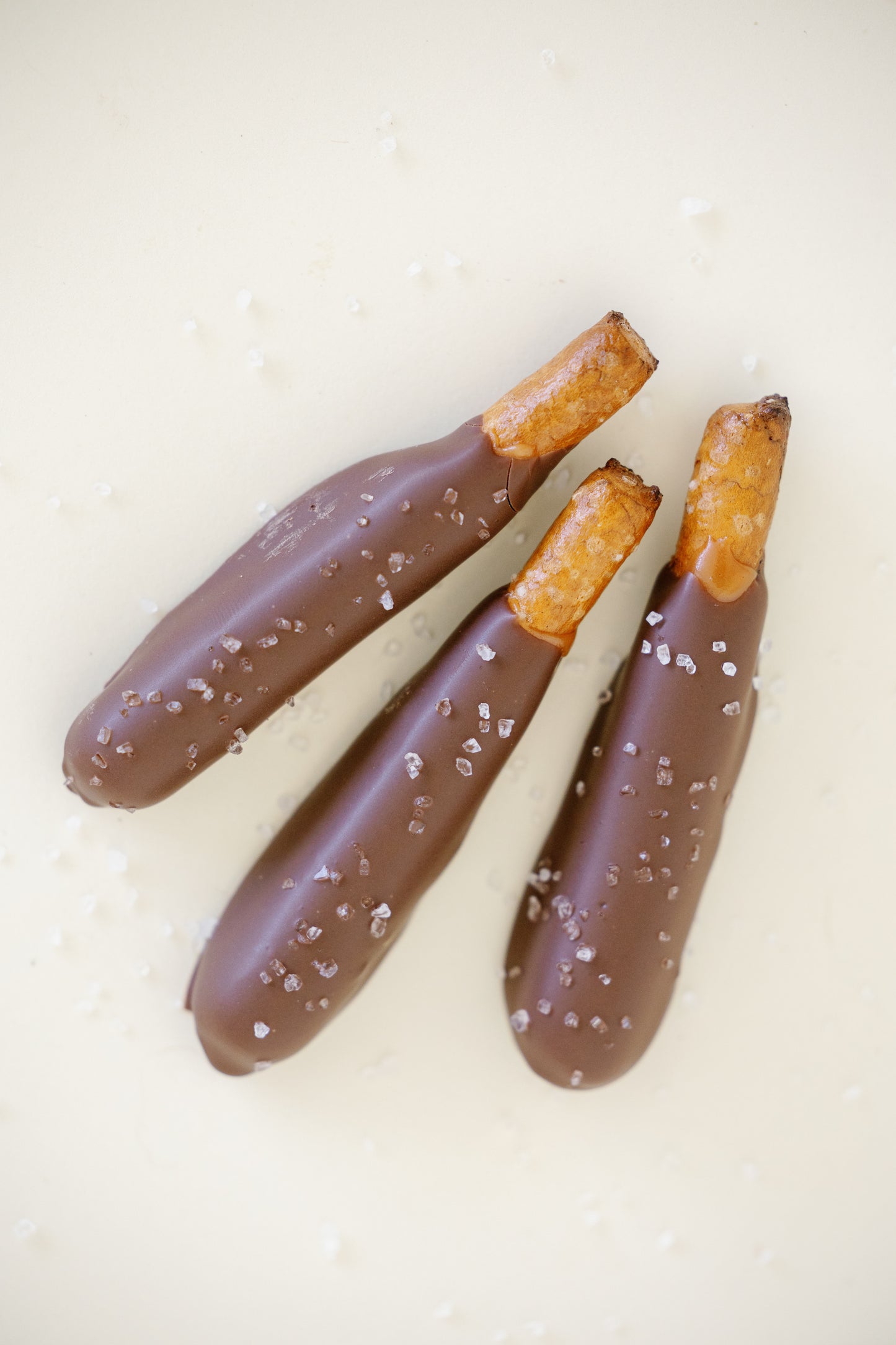 Sea Salt Caramel Milk Chocolate Pretzel Pack