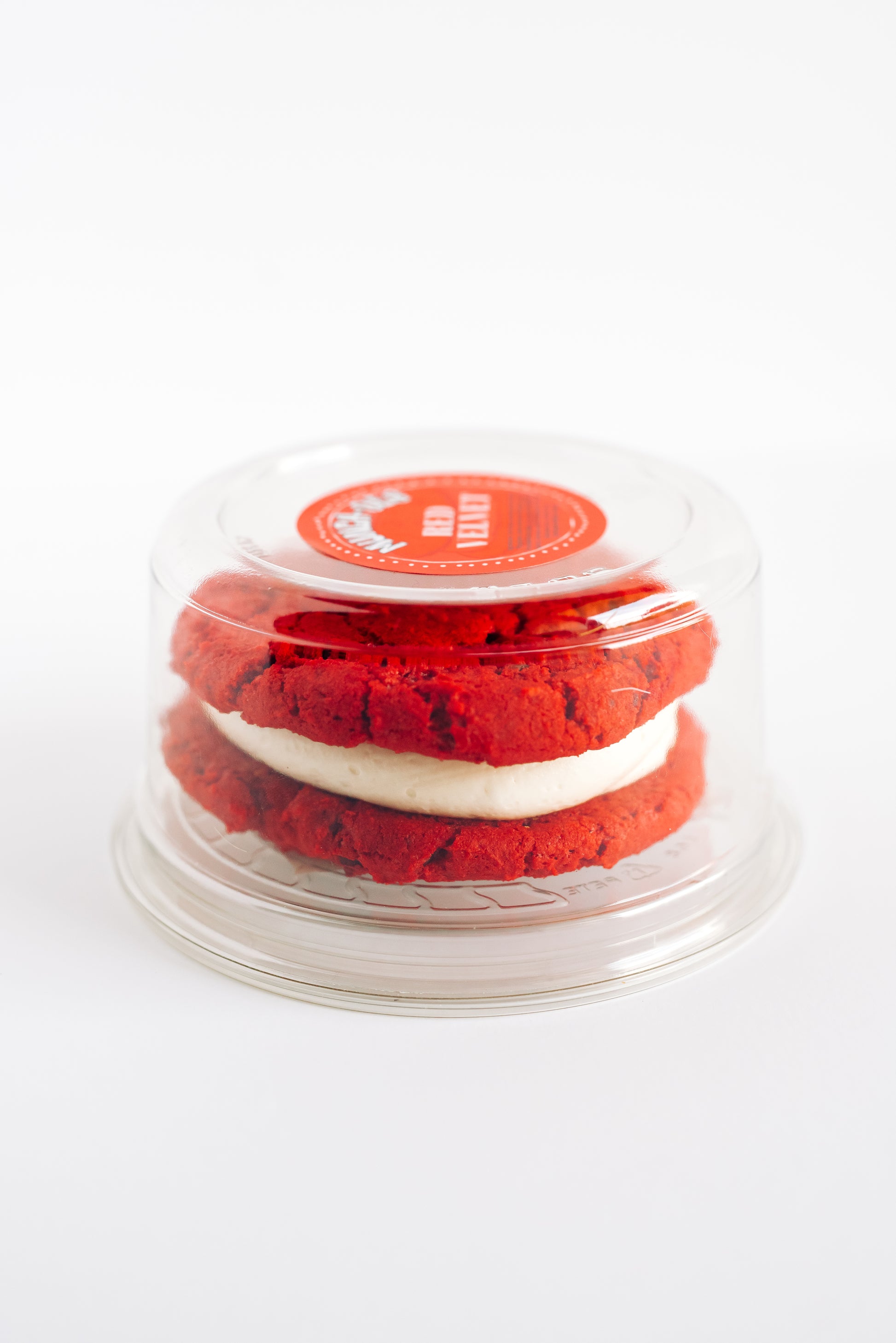 Red Velvet MUNCH-O Cookie Sandwich image 4